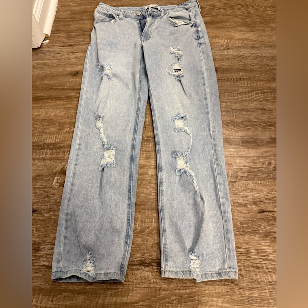 Classic Light Blue Distressed Straight Leg Jeans